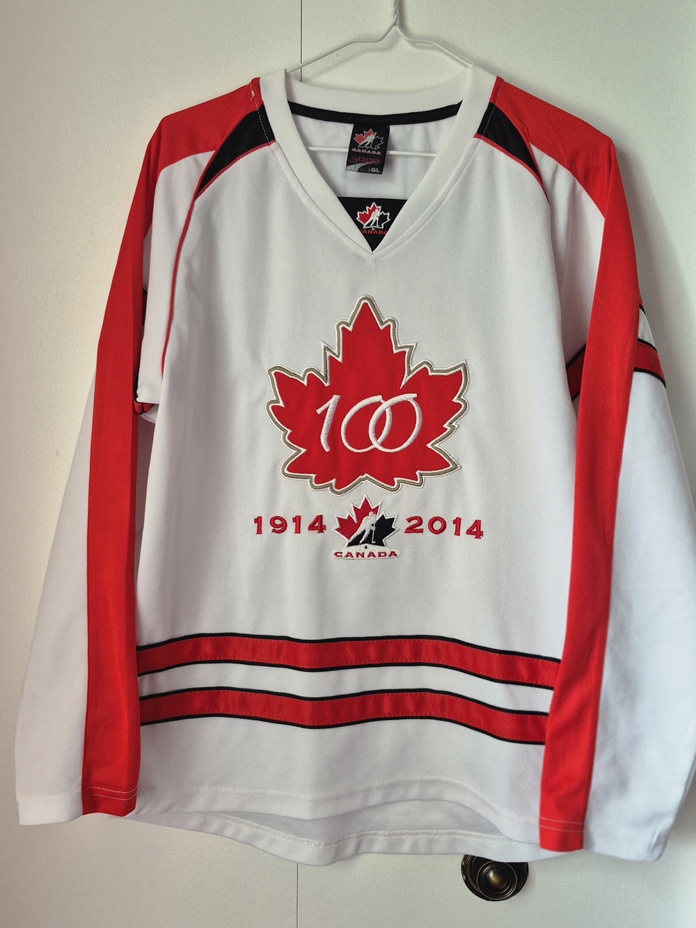 Team Canada Centennial Hockey Jersey - White & Red Youth L Women XS